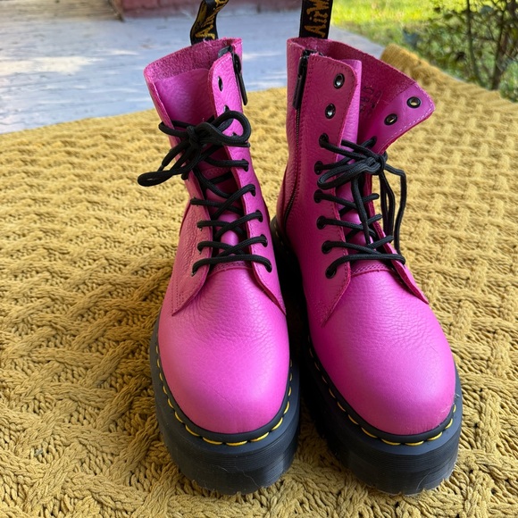 Dr. Martens Jadon III Soft Pisa Leather Pink Chunky Platform Boots Women's Sz 8 - Picture 3 of 8